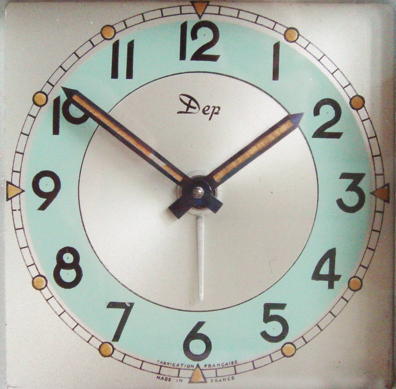 Etched French Art Deco Chrome, Aluminium and Lucite Mechanical Alarm Clock by Dep