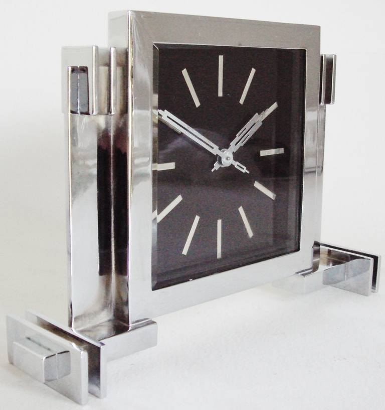 Mid-20th Century Superb German Art Deco, Mechanical and Architectural Chrome-Plated Desk Clock