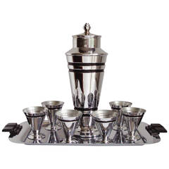 American Art Deco Eight-Piece Cocktail Set with Banded Conical Shaker and Cups