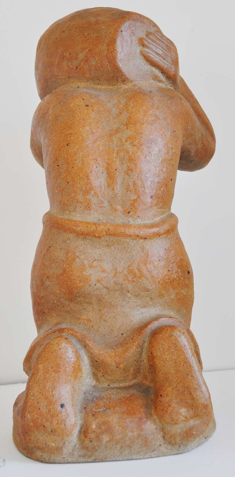 Gran escultura danesa de gres de una mujer arrodillada para L. Hjorth. Danés en venta