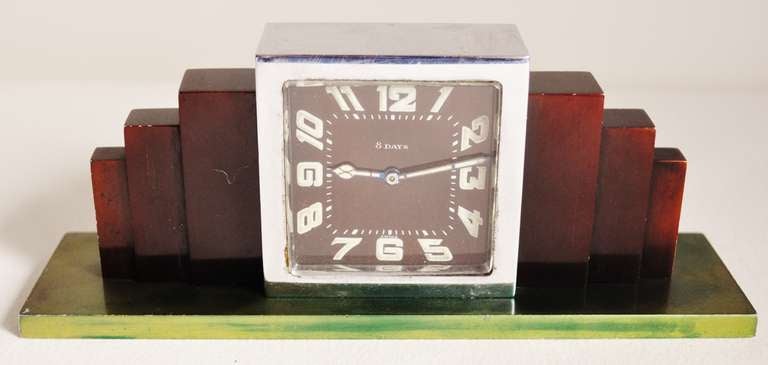 Swiss Art Deco Chrome-Plated and Anodized Aluminium Mechanical Shelf Clock In Good Condition For Sale In Port Hope, ON