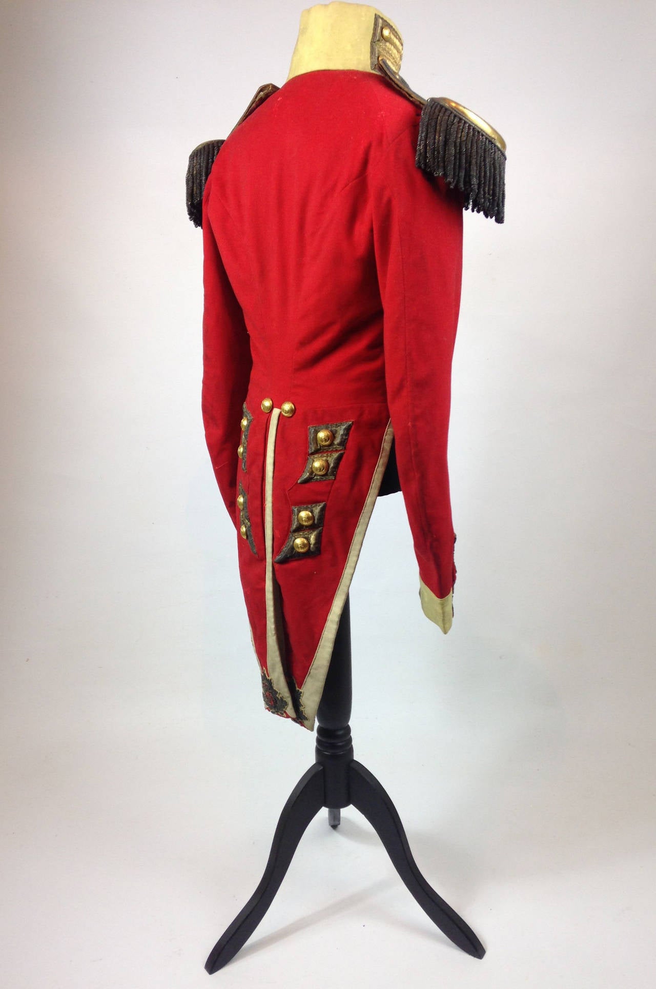 English Officer's Coatee and Epaulettes to the 67th Regiment of Foot circa 1840