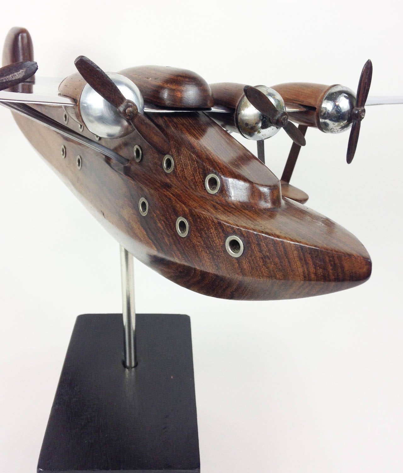 Rosewood and Chrome Flying Boat Model, circa 1930 In Excellent Condition In Glamis, Angus