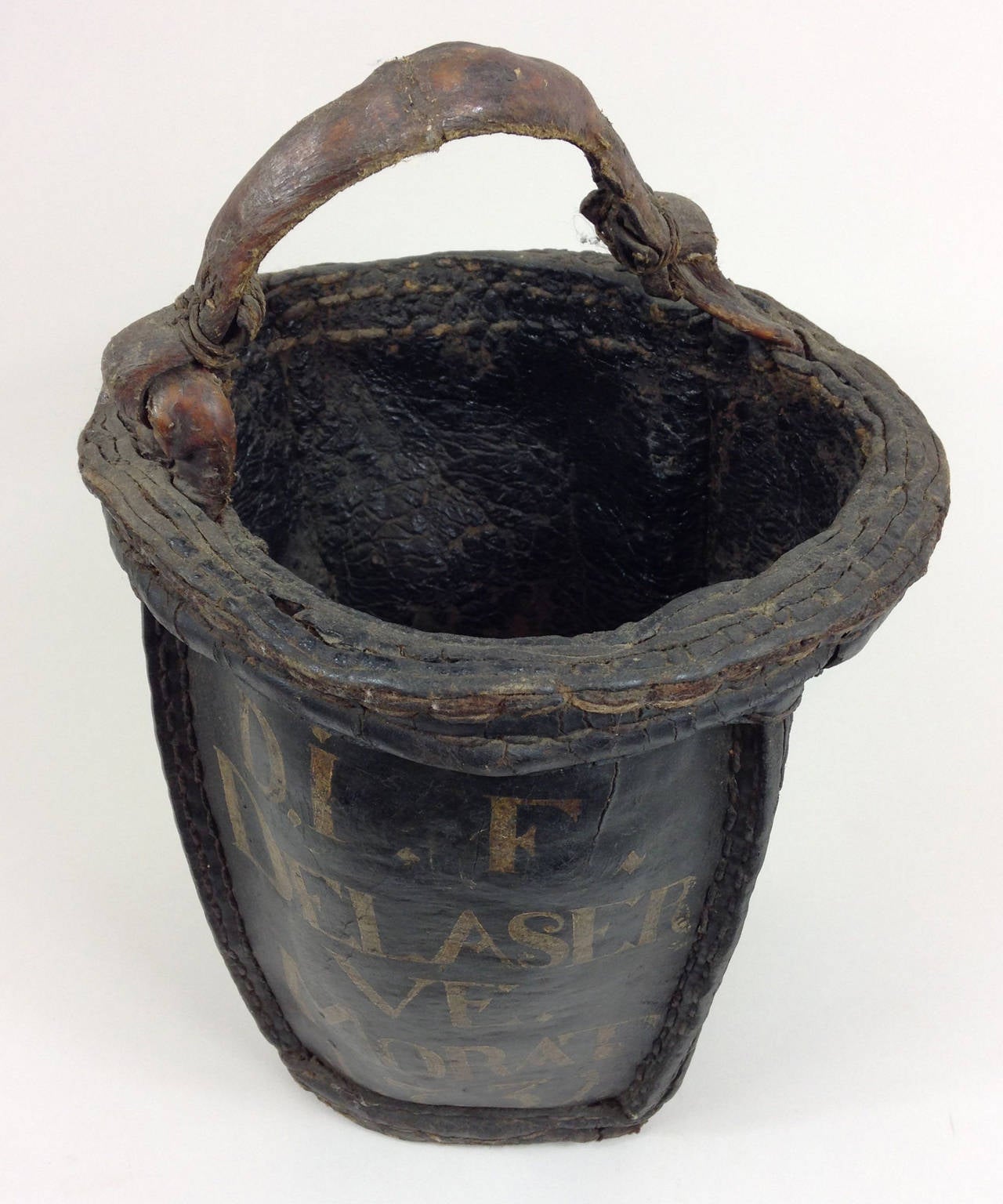 18th Century Swiss Leather Fire Bucket For Sale 1