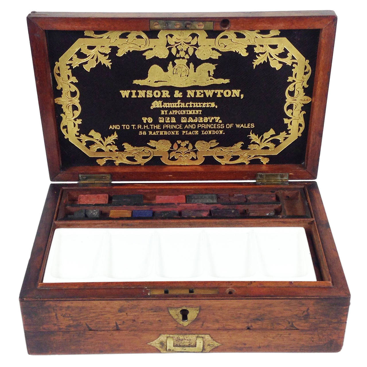 Victorian Winsor and Newton Artist's Watercolour Box at 1stDibs