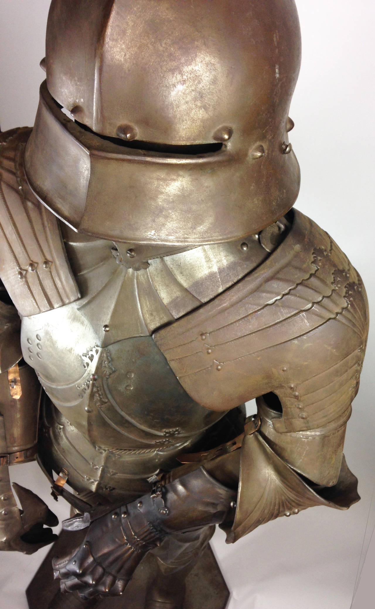 European Late Victorian Cast Iron Armor in the Gothic Style For Sale