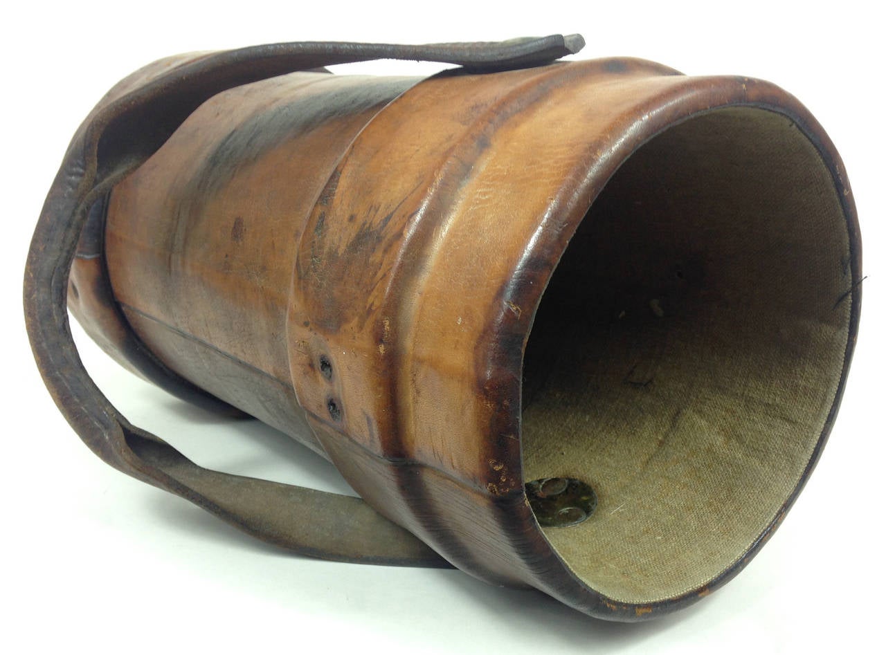 Pre WWII Leather and Canvas British Cordite Carrier with Royal Coat of Arms In Good Condition In Glamis, Angus