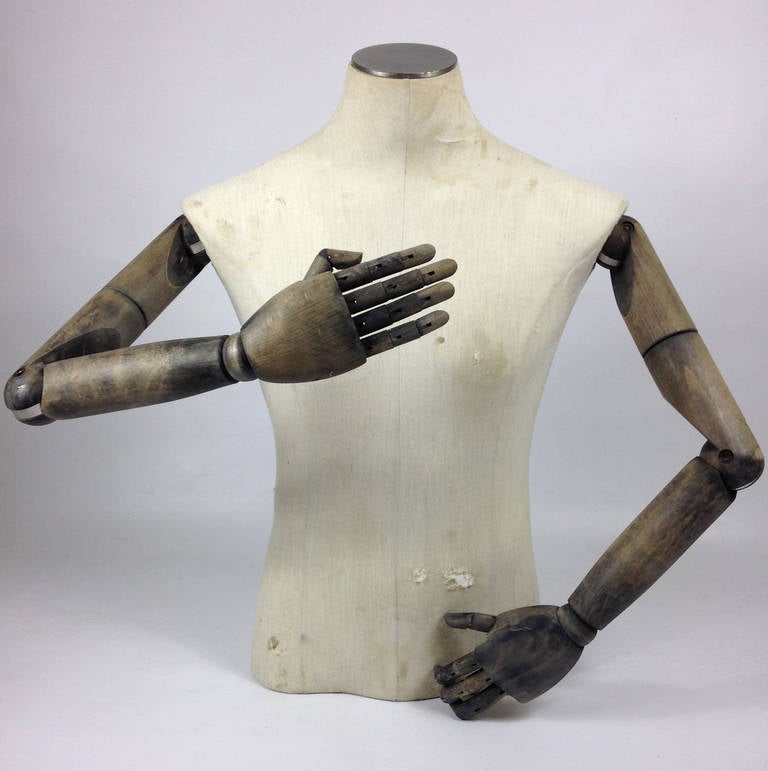 articulated mannequin arms