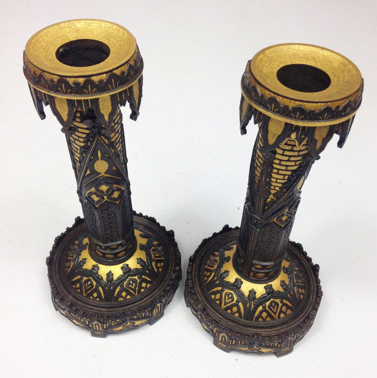 Gothic Pair of 19th Century Chiseled Blue Steel and Gilt Eibar Candlesticks For Sale