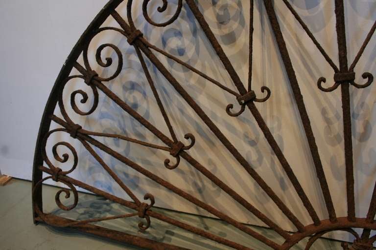19th Century Cast Iron Transom For Sale 1
