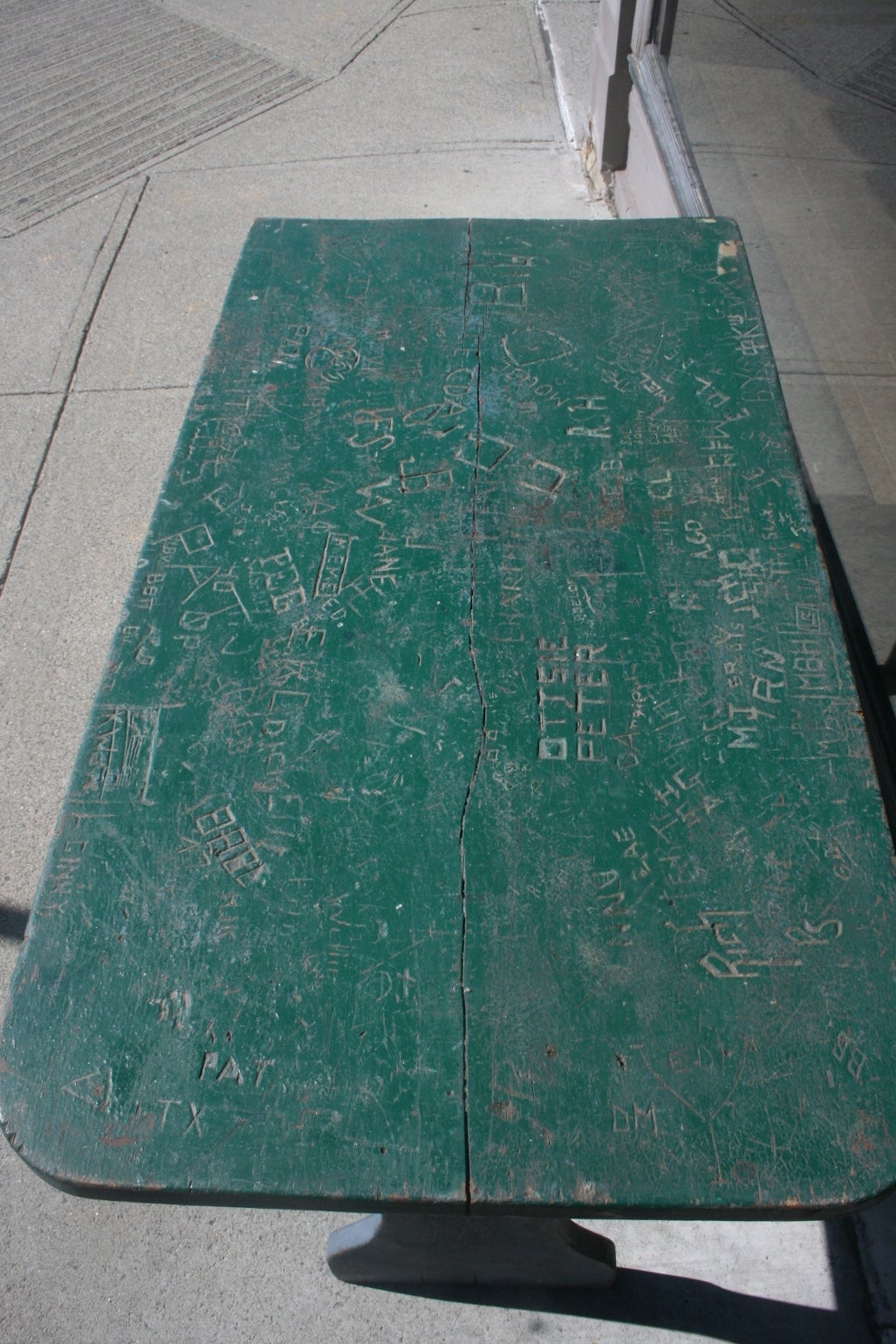 1940s Graffiti Carved Restaurant Table In Excellent Condition For Sale In North Beninngton, VT