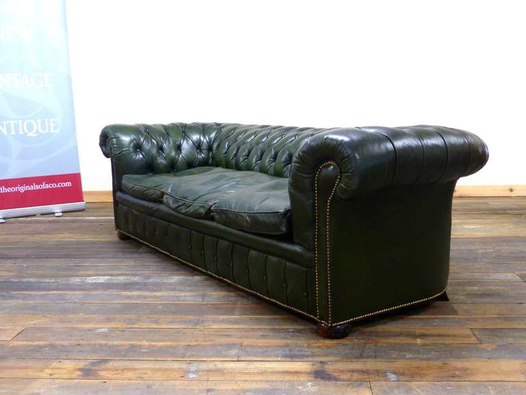 British Outstanding Four Seater Vintage Green Chesterfield, Circa 1900 For Sale