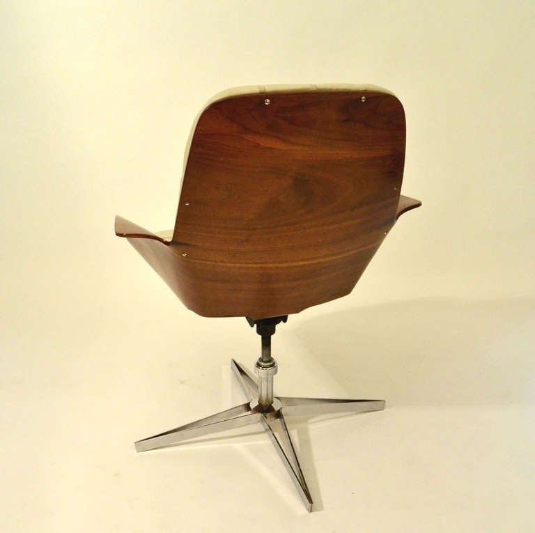 Mid-20th Century Lounge Chair by George Mulhauser for Plycraft