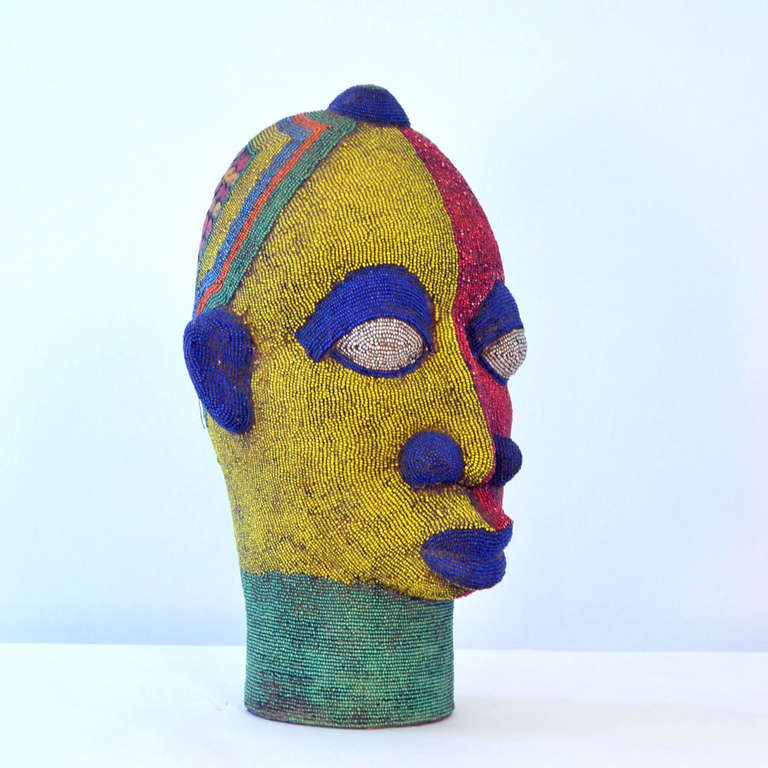 1960s Large Female Beaded Head Sculpture in Primary Colors In Excellent Condition In London, GB