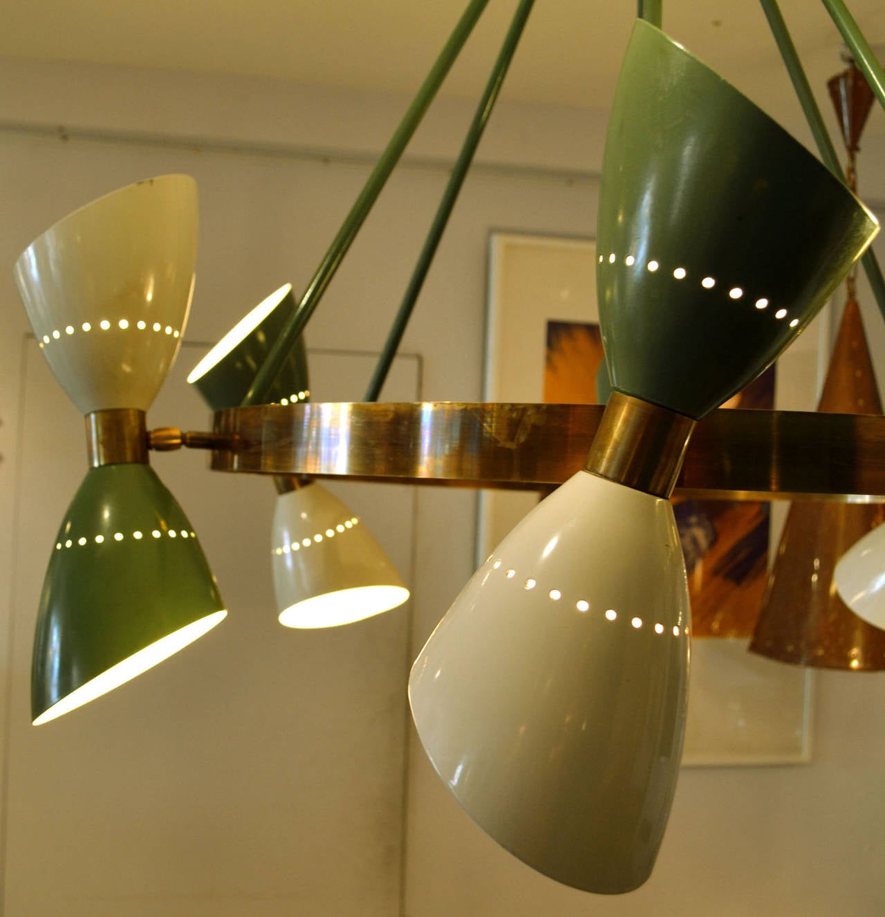 Large Italian 1950s Chandelier with Hourglass Shades 1