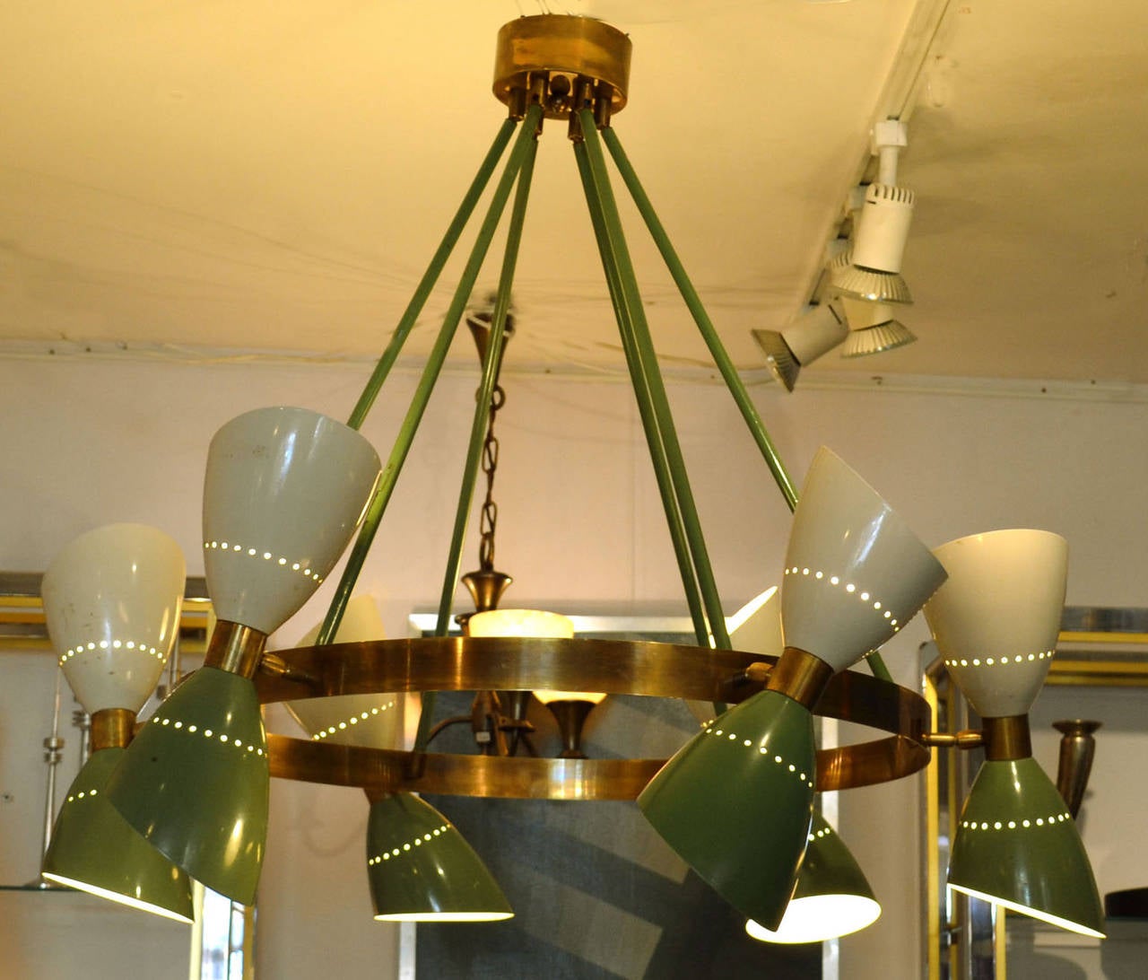 Large Italian 1950s Chandelier with Hourglass Shades 2