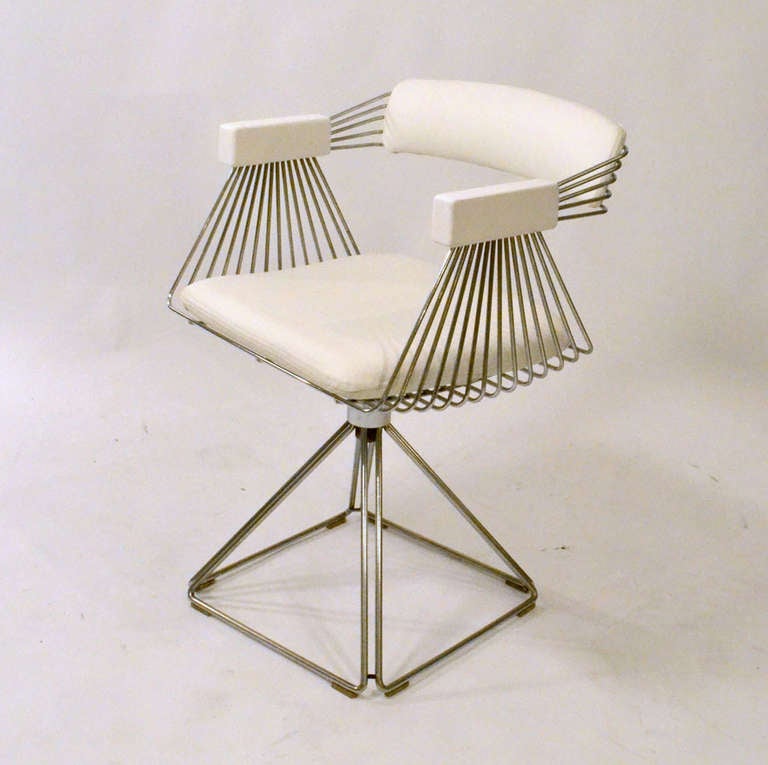 Set of Six Dining Chairs in Chrome and White Leather 2