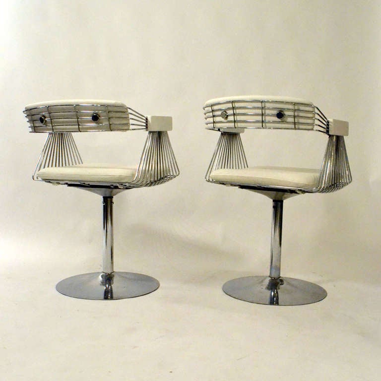 Set of Six Dining Chairs in Chrome and White Leather 5