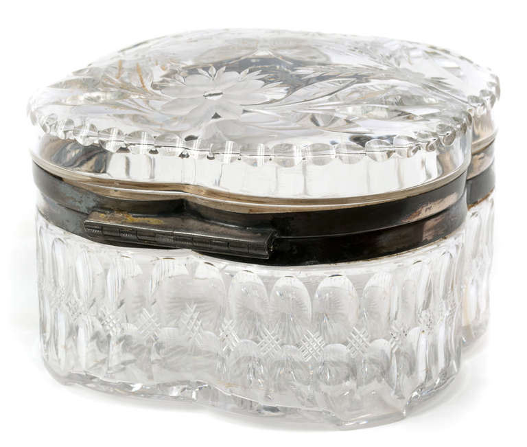 Large Cut Crystal and Sterling Jewelry Box by Pairpoint In Excellent Condition In Salt Lake City, UT
