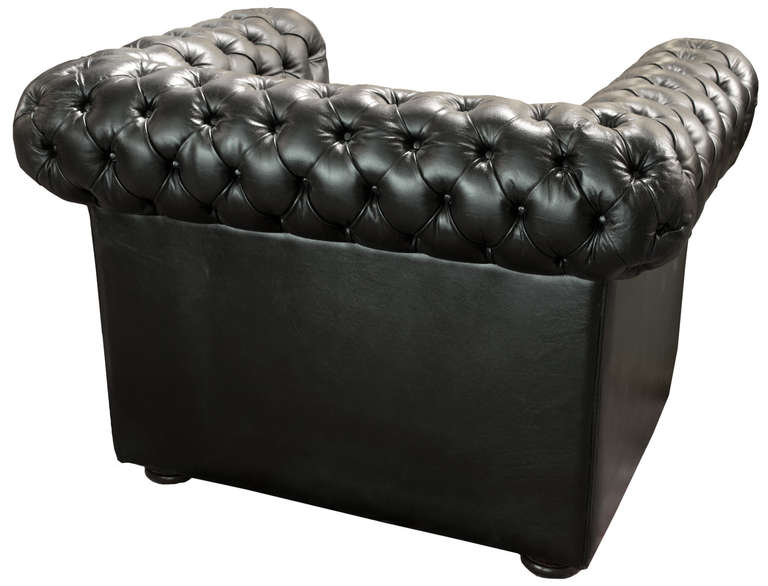 Paar Chesterfield-Sessel aus schwarzem Leder im Zustand „Gut“ in Salt Lake City, UT