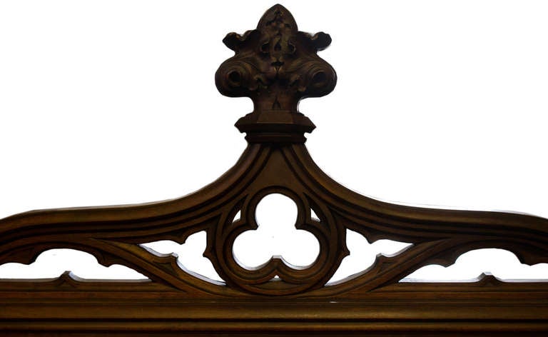 Large Gothic Revival French Walnut Bench In Good Condition In Salt Lake City, UT