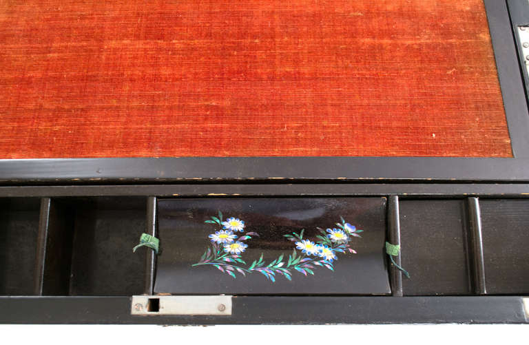 19th Century Japanese Lacquer and Mother-of-Pearl Lap Desk For Sale