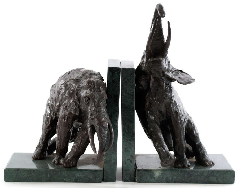 Pair of Bronze Elephant Bookends on Marble Plinths In Good Condition In Salt Lake City, UT