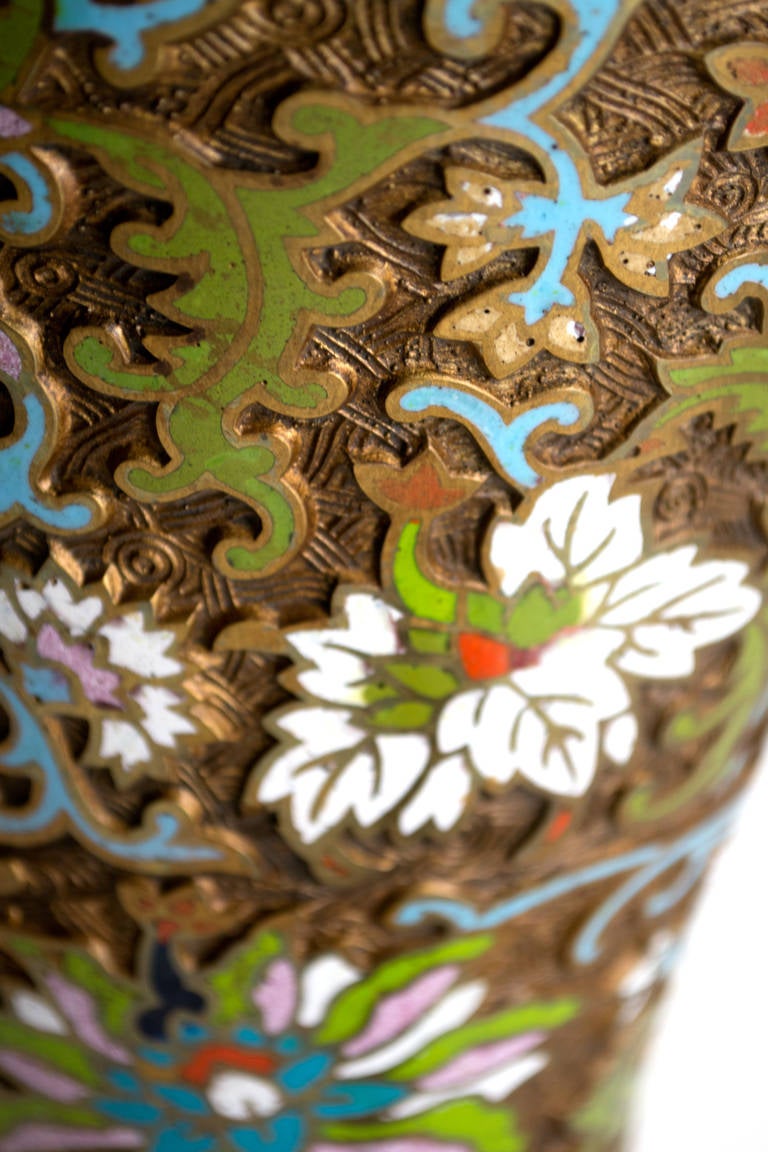 Mid-Century Chinese Cloisonné Table Lamp In Excellent Condition In Salt Lake City, UT