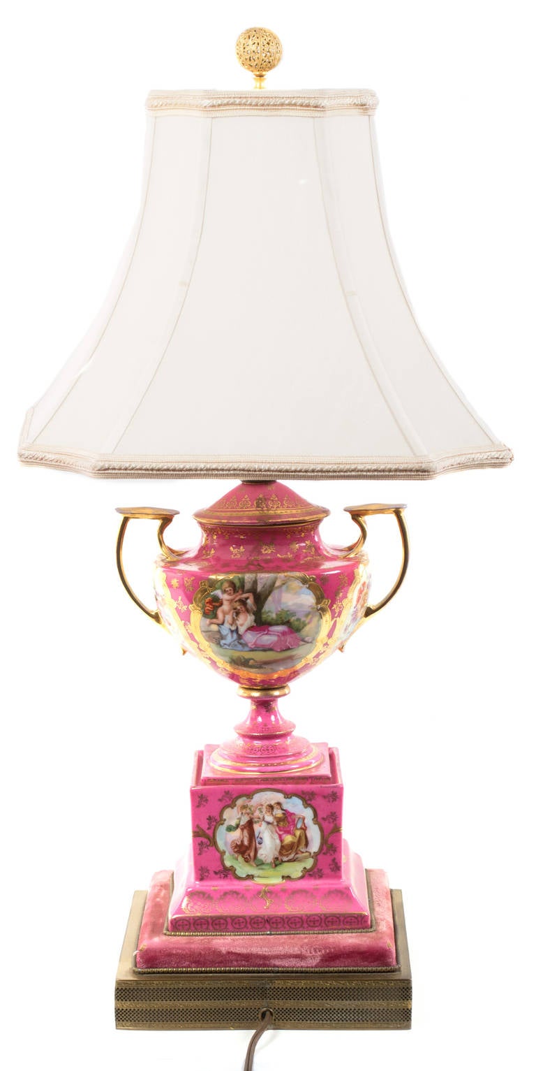 Mid-Century Italian Sevres Style Table Lamp In Good Condition In Salt Lake City, UT