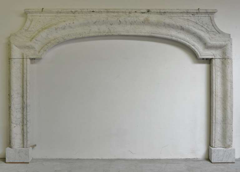18th Century and Earlier 18th Century Dutch White Marble Bolection Fireplace Louis XIV For Sale