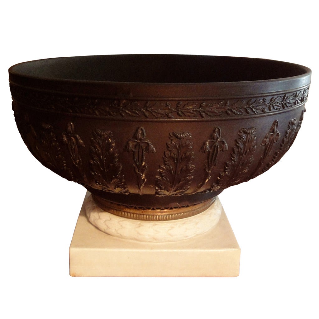 A Wedgwood Basalt-ware bowl For Sale
