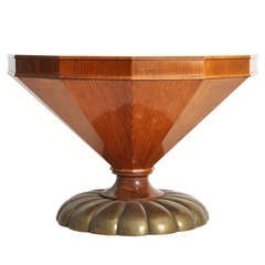 Table Todecagonal, Austria 1925