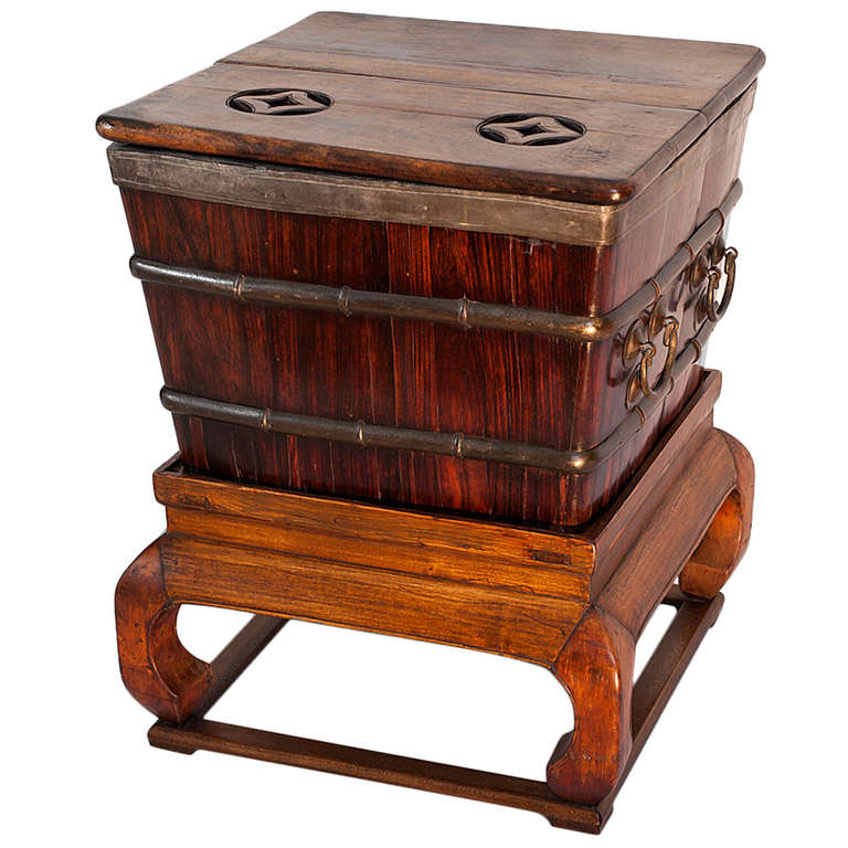 Late Ming / Early Qing Dynasty Chinese Blackwood Walnut Ice Box at 1stdibs