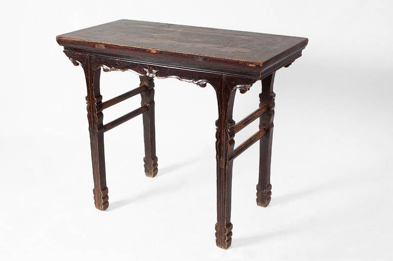 ******End of summer sale******
This well proportioned Chinese Shanxi style wine table has retained much of its beautiful original patina. 

The classical recessed-leg table has elegantly curved and carved aprons with foliate designs and beading
