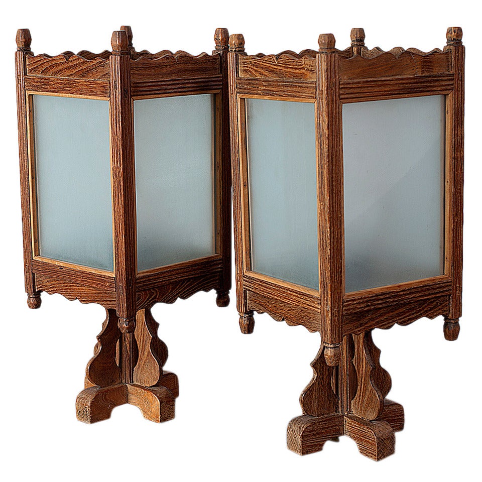 Pair of 18th Century Chinese Qing Dynasty Table Lanterns For Sale