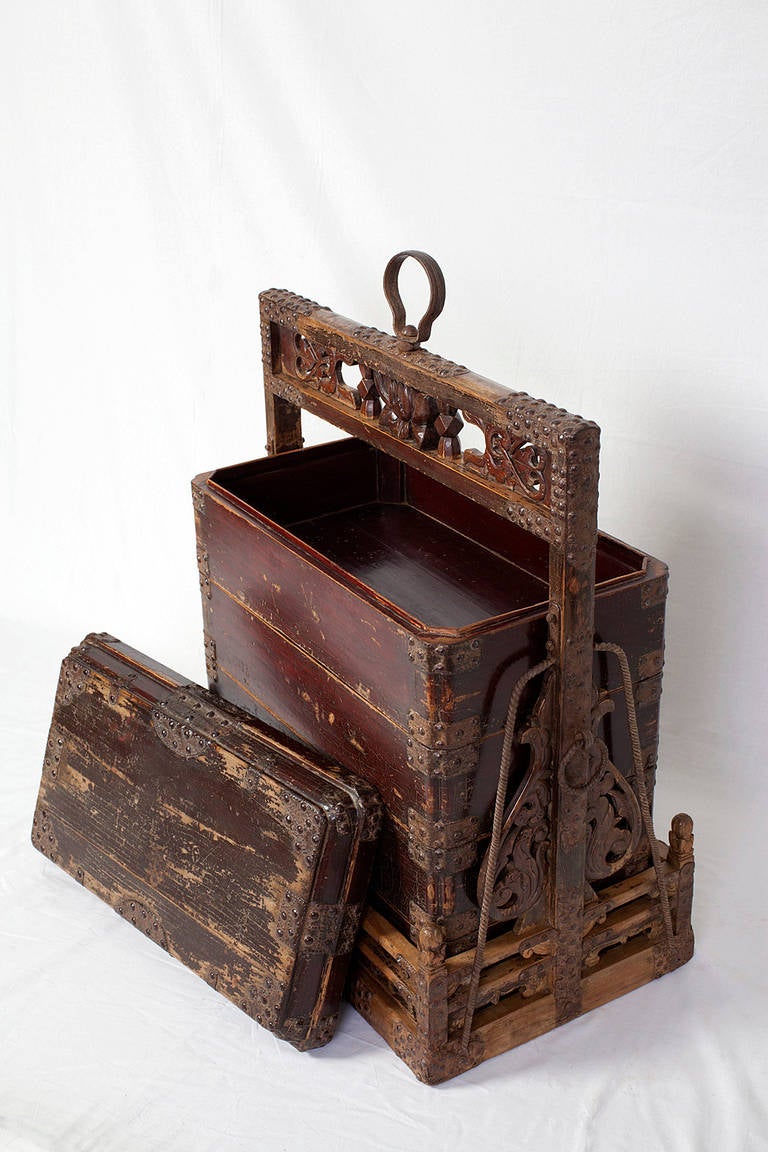 antique chinese wedding box