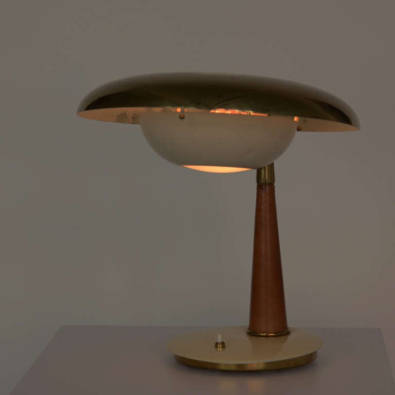 Mid-Century Modern Angelo Lelli Table Lamp for Arredoluce in Brass and Leather