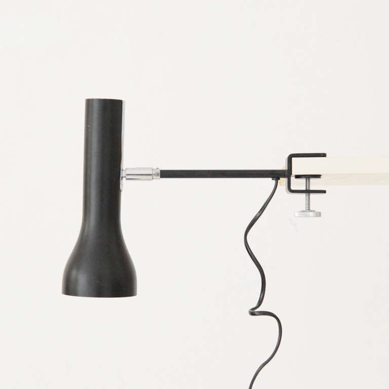 Mid-Century Modern LAD Team Black & White Clamp Spots for Swiss Lamps International For Sale