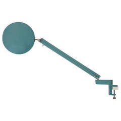 Constructionalistic Desk Lamp