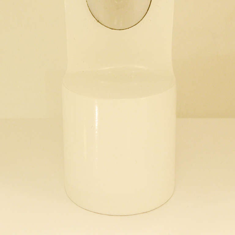 Late 20th Century Richard Carruthers White Table Lamp Fontana Arte For Sale