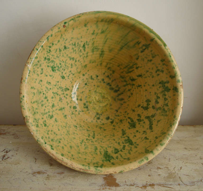 Italian Spatter Bowl In Good Condition In London, GB