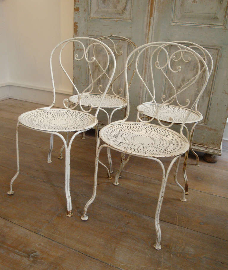 Set of Four French Iron Chairs In Good Condition In London, GB