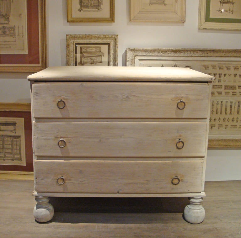 Early 19th Century Chest of Drawers