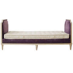 Louis XVI-Style Daybed by Carlhian 4