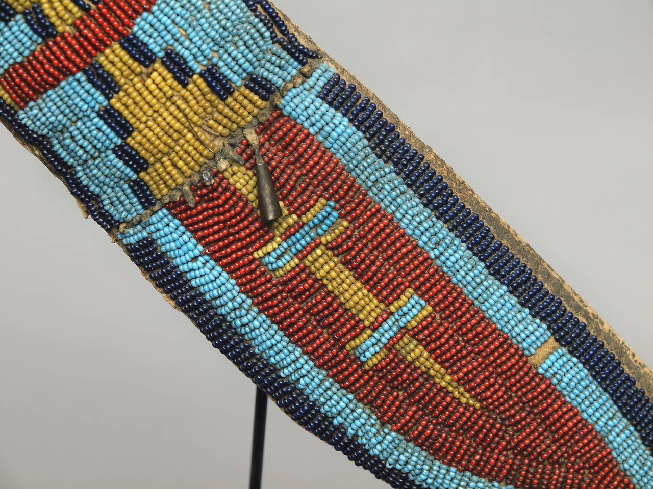 Antique Native American Knife Sheath, Sioux, 19th Century In Excellent Condition In Denver, CO