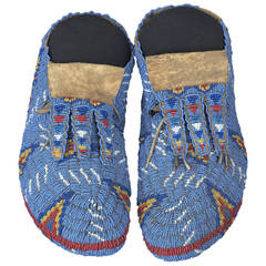 Antique American Indian Beaded Ceremonial Moccasins, Sioux, Early 20th Century 6