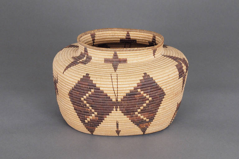 Antique Native American Basket by Panamint, 19th Century In Excellent Condition In Denver, CO