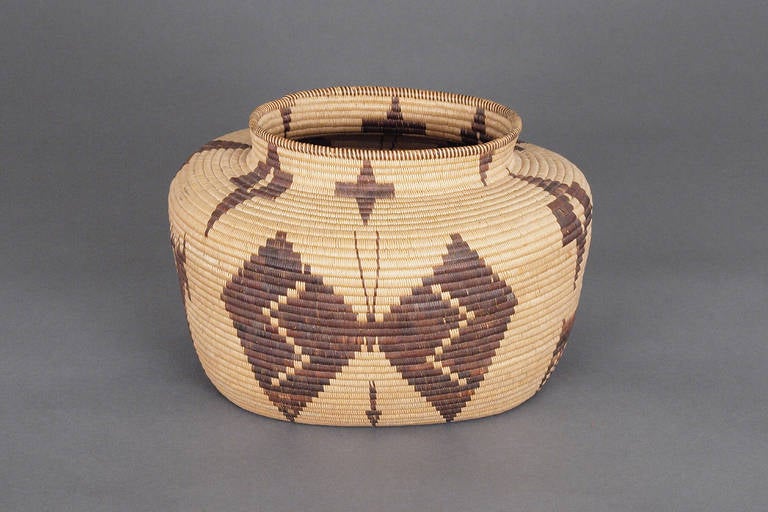 Antique Native American Basket by Panamint, 19th Century 3