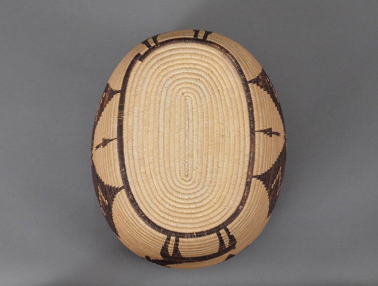 Antique Native American Basket by Panamint, 19th Century 2