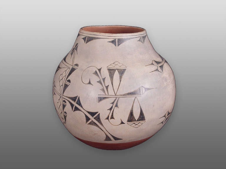 Native American Finely Painted Cochiti Olla/Jar